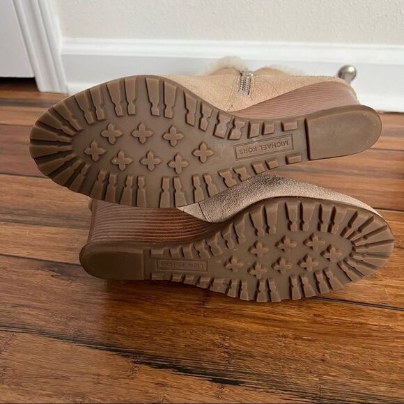 MICHAEL KORS Whitaker Wedge Dark Khaki 7.5 - Picture 5 of 9